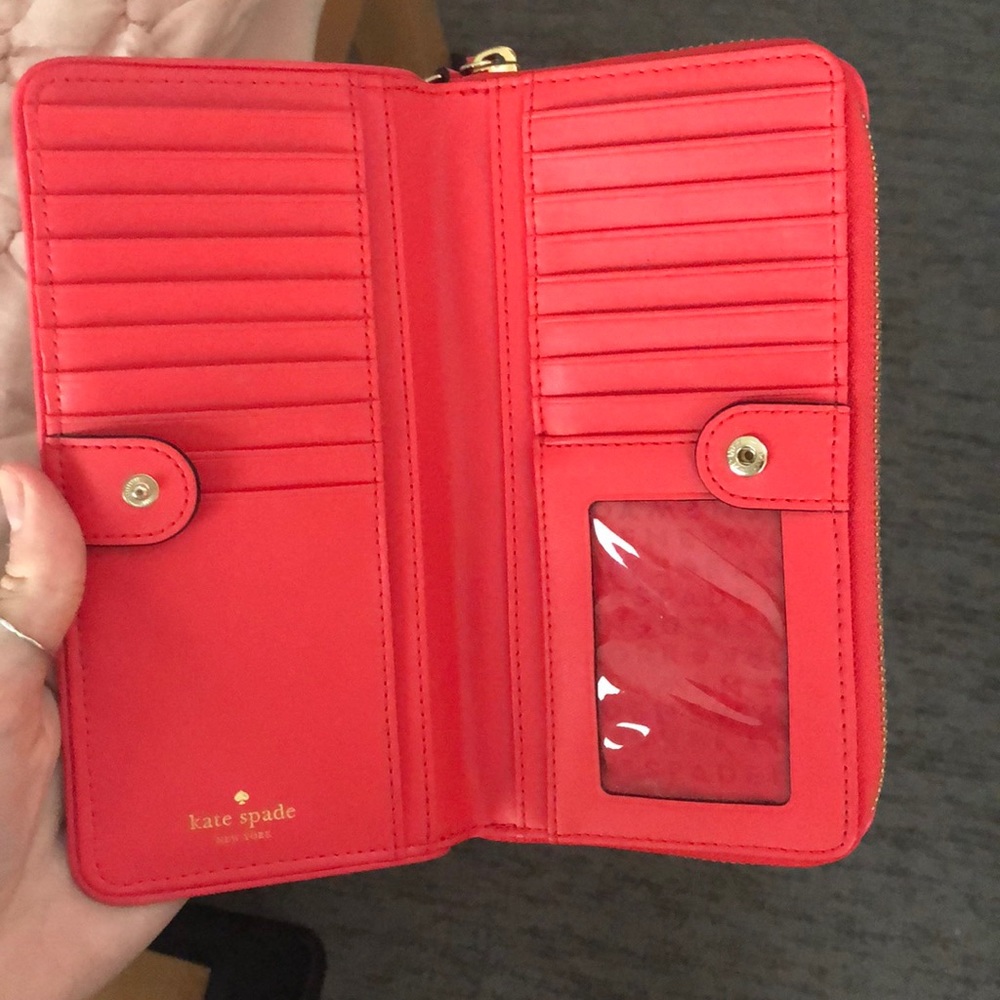 Kate Spade Wallet - Picture 2 of 3